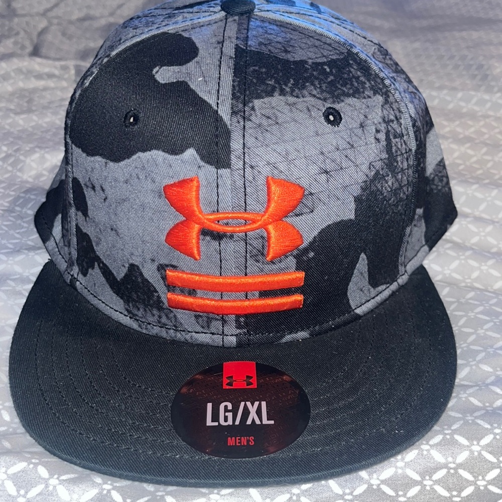 Under Armour hat